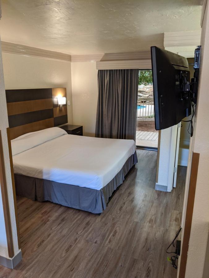 Atrium Inn Fort Stockton Extérieur photo